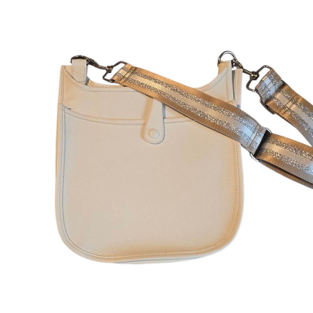 😁White Crossbody Bag Adjustable Metalic Gold White Silver Strap Silver Hardware - Picture 3 of 8